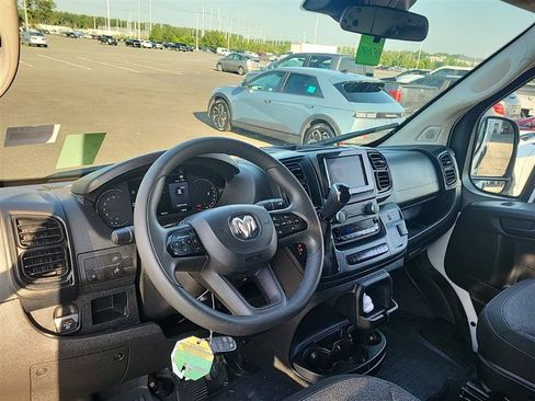 Used 2025 RAM ProMaster 2500 w/ U-Haul Equipment Group FWD image 7