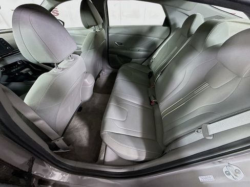 Used 2023 Hyundai Elantra SEL w/ Cargo Package FWD image 26