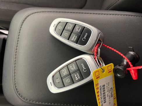 Used 2024 Hyundai Ioniq 5 SEL image 25