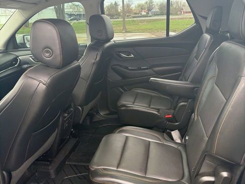 Used 2018 Chevrolet Traverse Premier w/ LPO, Floor Liner Package AWD/4WD image 17