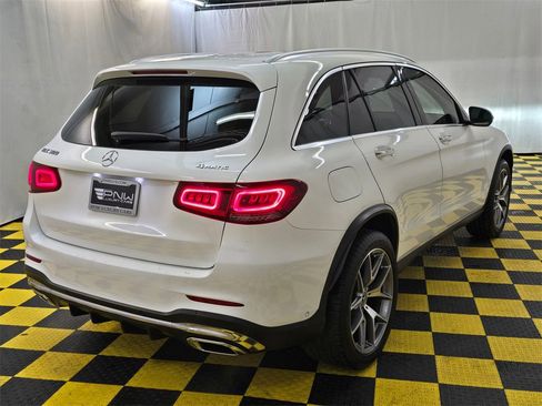 Used 2021 Mercedes-Benz GLC 300 4MATIC w/ AMG Line image 3