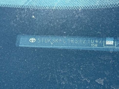 Certified 2024 Toyota Sienna LE AWD/4WD image 3