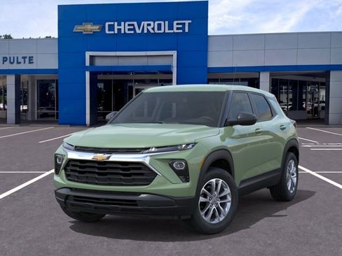 New 2026 Chevrolet TrailBlazer LS w/ LS Convenience Package AWD/4WD image 6