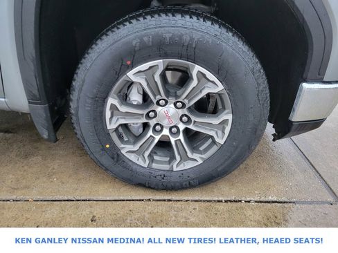 Used 2025 GMC Sierra 1500 SLT image 24