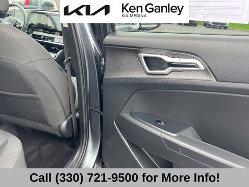 Certified 2025 Kia Sportage LX FWD image 53