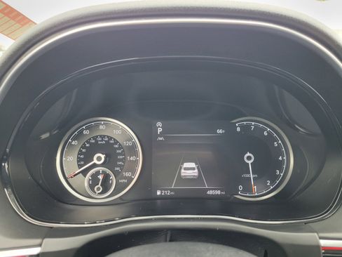 Used 2022 Genesis GV70 2.5T w/ Advanced Package image 14