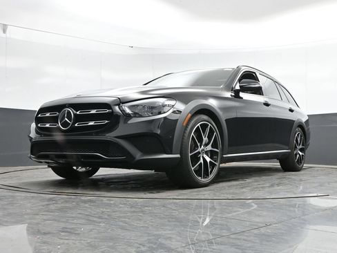 Used 2022 Mercedes-Benz E 450 4MATIC All-Terrain Wagon image 44