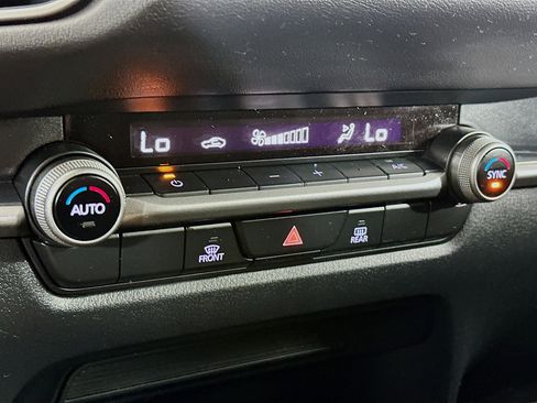 Used 2023 MAZDA CX-30 AWD 2.5 S w/ Select Package image 24