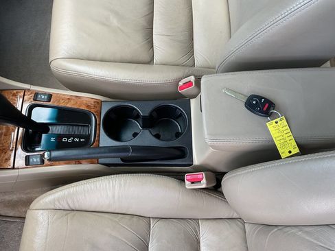 Used 2005 Honda Accord EX-L image 21