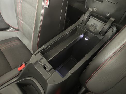 Certified 2022 Chevrolet Equinox RS FWD image 29