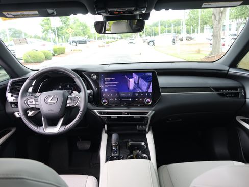 Used 2025 Lexus RX 350 Premium w/ Convenience Package AWD/4WD image 16