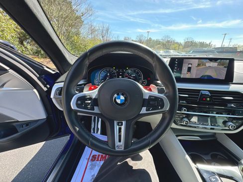 Used 2019 BMW M5 w/ Executive Package image 18