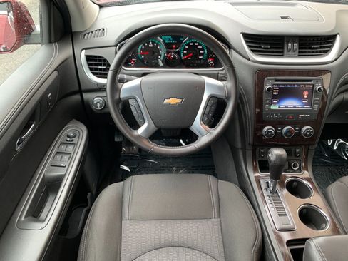 Used 2016 Chevrolet Traverse LT w/ Style and Technology Package AWD/4WD image 33