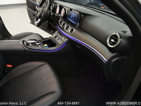 Used 2018 Mercedes-Benz E 300 w/ Premium 1 Package image 20