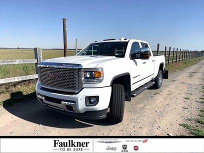 Used 2016 GMC Sierra 2500 Denali w/ Duramax Plus Package