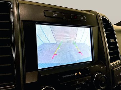 Used 2019 Ford F150 XLT w/ Equipment Group 302A Luxury AWD/4WD image 21
