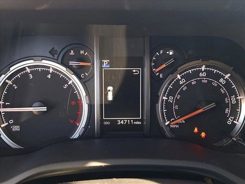 Used 2022 Toyota 4Runner TRD Sport image 11