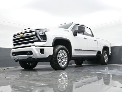 New 2025 Chevrolet Silverado 2500 High Country w/ High Country Premium Package AWD/4WD image 52