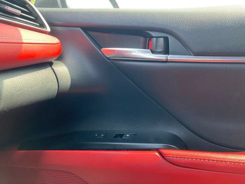 Used 2019 Toyota Camry XSE w/ Driver Assist Package FWD image 31