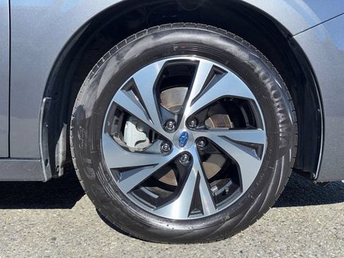 Used 2025 Subaru Legacy Premium AWD/4WD image 28