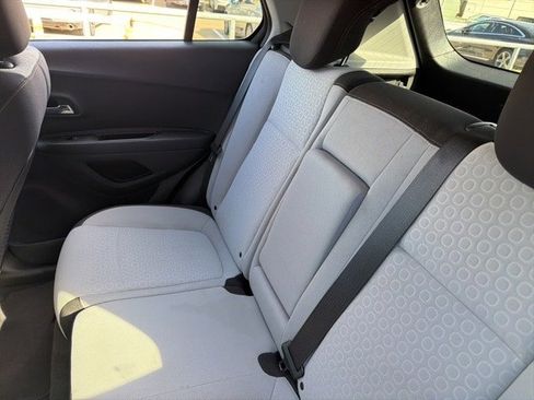 Used 2020 Chevrolet Trax LS w/ Tint and Cruise Package image 11