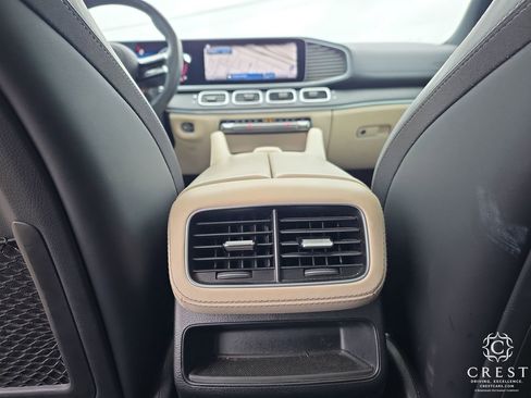 Used 2024 Mercedes-Benz GLE 53 AMG 4MATIC image 24