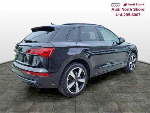 Used 2023 Audi Q5 2.0T Premium Plus w/ Premium Plus Package AWD/4WD image 2