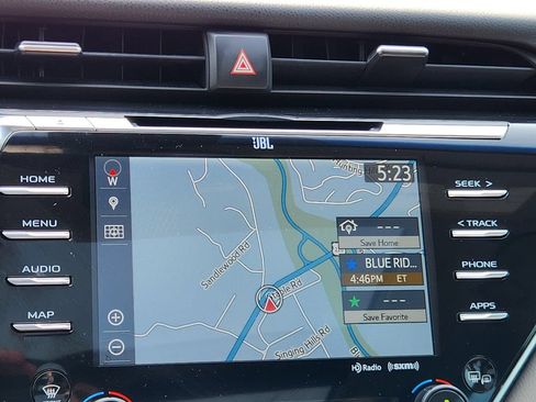 Used 2018 Toyota Camry XLE w/ Driver Assist Package FWD image 23
