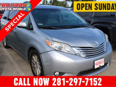 Used 2014 Toyota Sienna Limited w/ Limited Premium Package