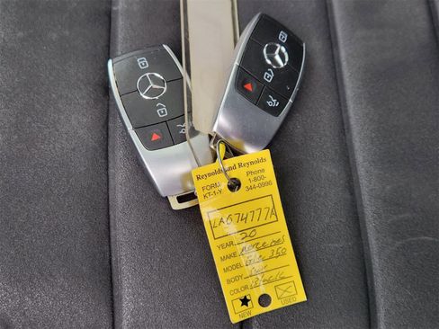 Used 2020 Mercedes-Benz GLE 350 4MATIC image 32