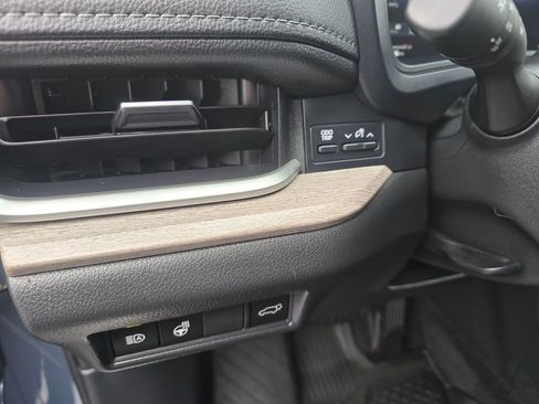 Used 2024 Toyota Grand Highlander Platinum image 20