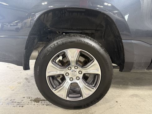 Used 2020 RAM 1500 Big Horn image 6