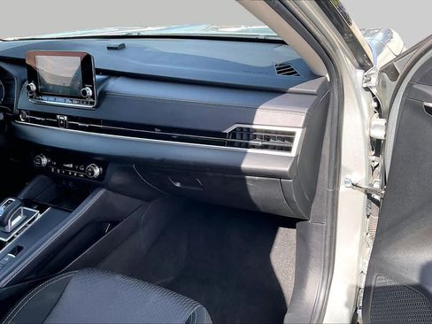 Used 2023 Mitsubishi Outlander ES FWD image 35