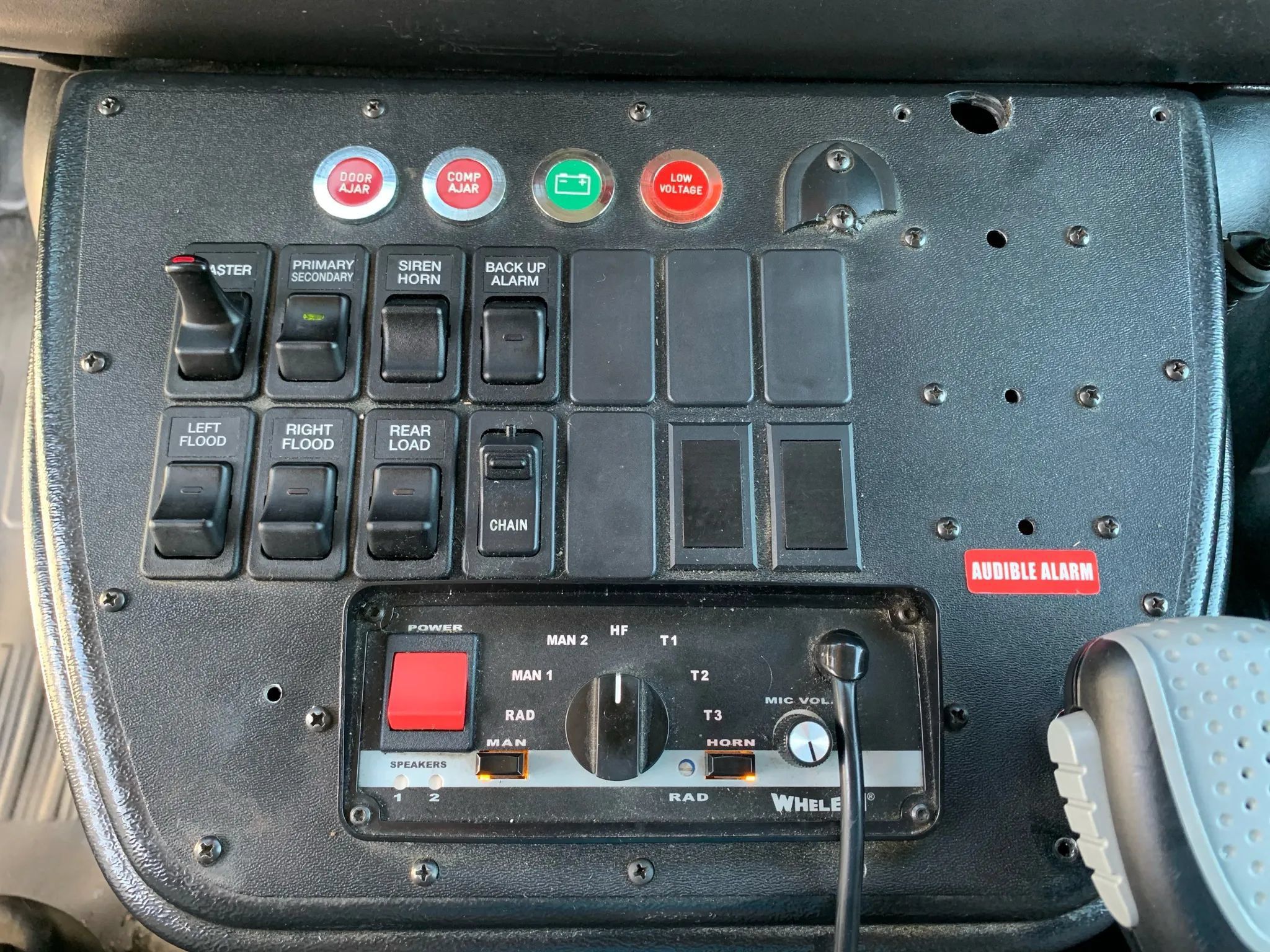 Used 2014 Chevrolet Express 4500 w/ Ambulance Package RWD image 17