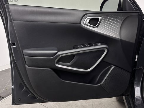 Used 2020 Kia Soul X-Line FWD image 10