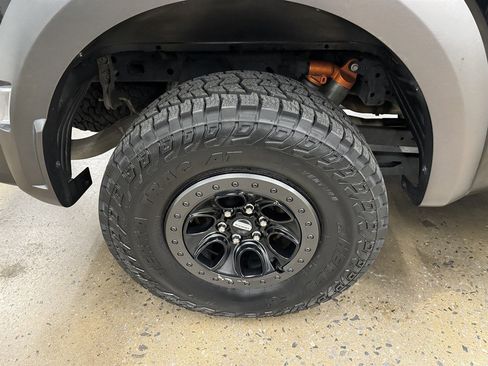 Used 2023 Ford F150 Raptor w/ Raptor Carbon Fiber Package AWD/4WD image 17