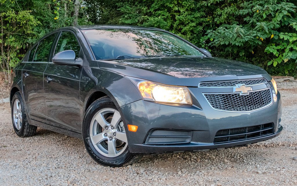 Used 2013 Chevrolet Cruze LT FWD image 5