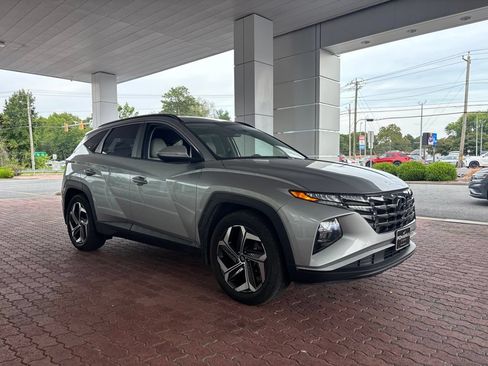 Used 2022 Hyundai Tucson SEL w/ Convenience + Premium Package FWD image 5