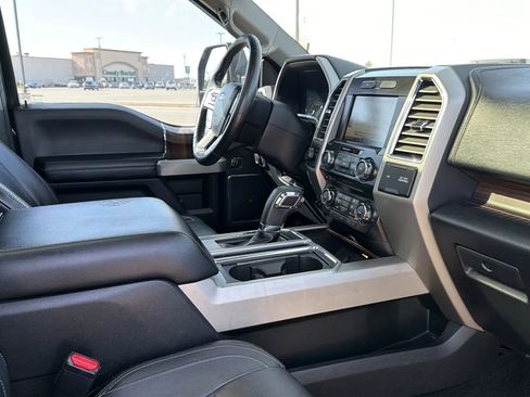 Used 2015 Ford F150 Lariat RWD image 88