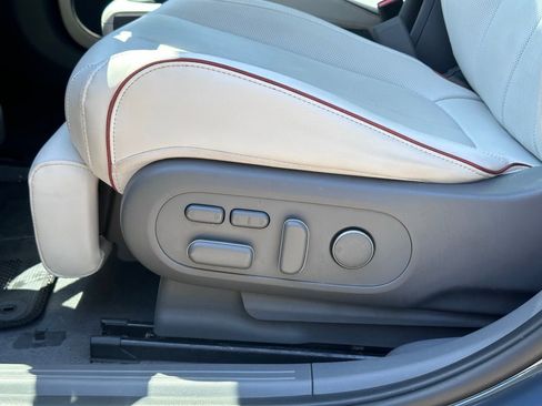 Used 2022 Hyundai Ioniq 5 Limited w/ Cargo Package AWD/4WD image 24