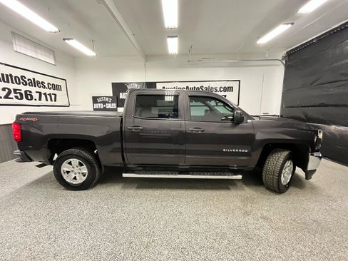 Used 2016 Chevrolet Silverado 1500 LT image 2