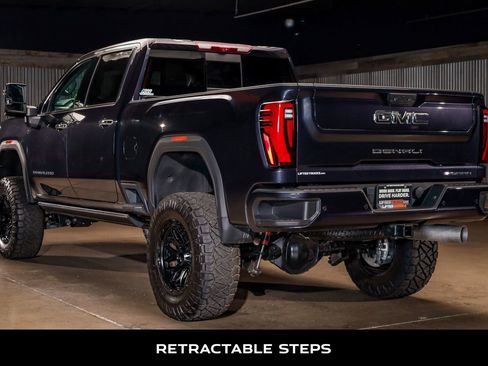 Used 2024 GMC Sierra 2500 Denali w/ Denali Reserve Package image 6