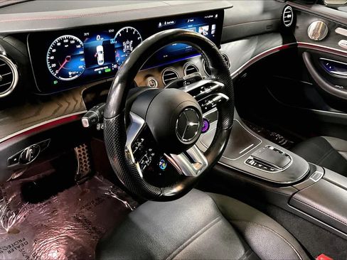 Used 2022 Mercedes-Benz E 53 AMG 4MATIC Sedan image 18