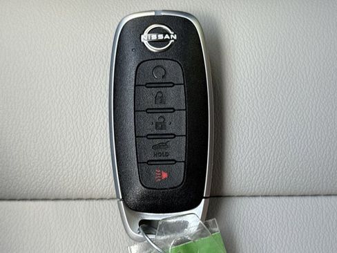 New 2025 Nissan Murano SL image 24