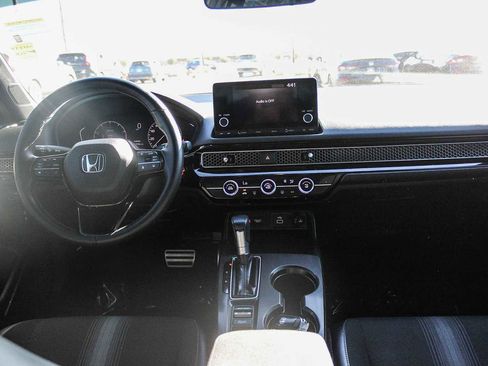 Certified 2024 Honda Civic Sport image 12