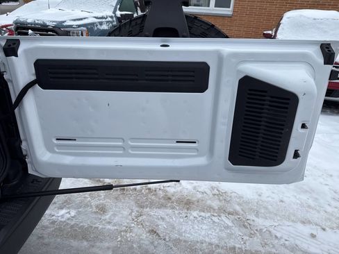 Certified 2022 Ford Bronco Black Diamond image 24