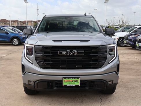 Used 2025 GMC Sierra 1500 Elevation w/ Preferred Package AWD/4WD image 2