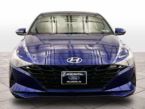 Used 2023 Hyundai Elantra SEL FWD image 3