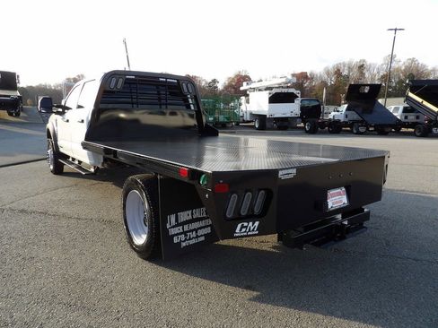 Used 2024 Ford F550 4x4 Crew Cab Super Duty image 5