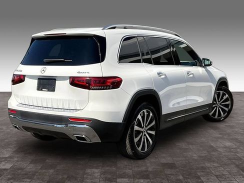 Certified 2023 Mercedes-Benz GLB 250 4MATIC image 5